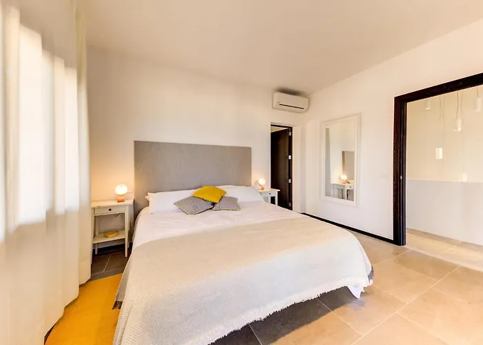 Silver By Sealand Villa *